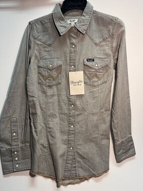 Wrangler Retro Women’s Light Gray Western Button-Down Shirt